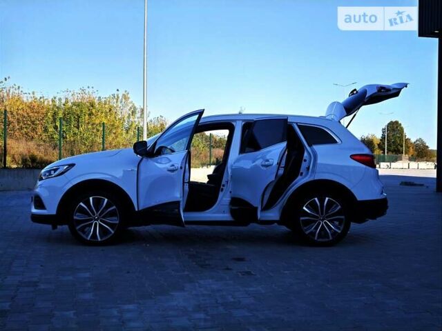 Рено Kadjar, объемом двигателя 1.46 л и пробегом 138 тыс. км за 20500 $, фото 57 на Automoto.ua