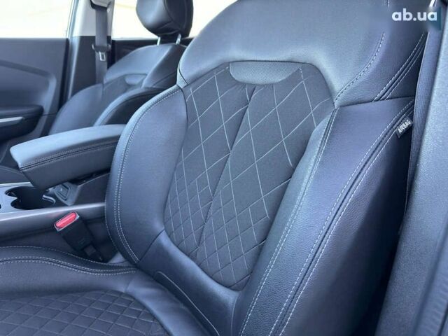 Рено Kadjar, объемом двигателя 1.3 л и пробегом 116 тыс. км за 18700 $, фото 26 на Automoto.ua