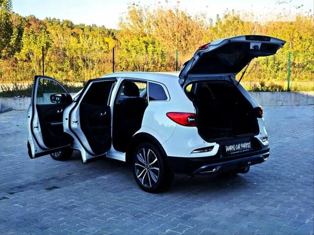 Рено Kadjar, объемом двигателя 1.46 л и пробегом 138 тыс. км за 20500 $, фото 58 на Automoto.ua