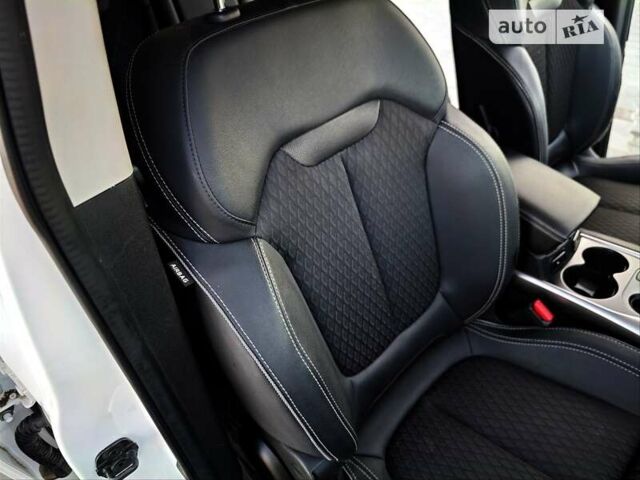 Рено Kadjar, объемом двигателя 1.46 л и пробегом 138 тыс. км за 20500 $, фото 46 на Automoto.ua