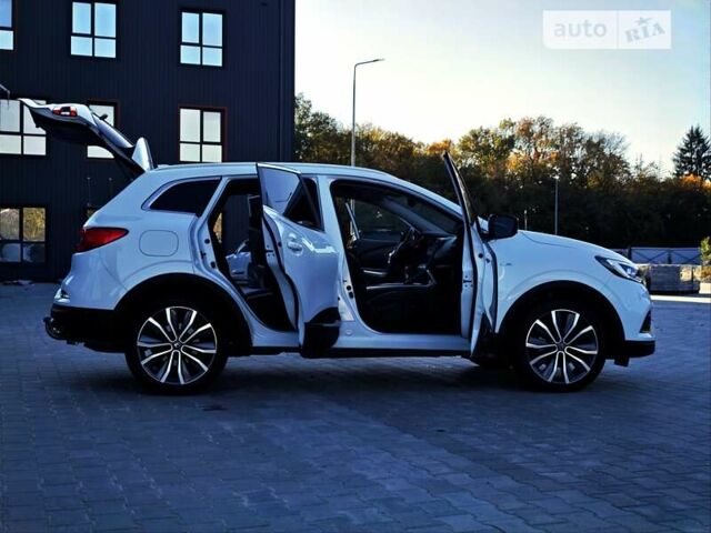 Рено Kadjar, объемом двигателя 1.46 л и пробегом 138 тыс. км за 20500 $, фото 53 на Automoto.ua