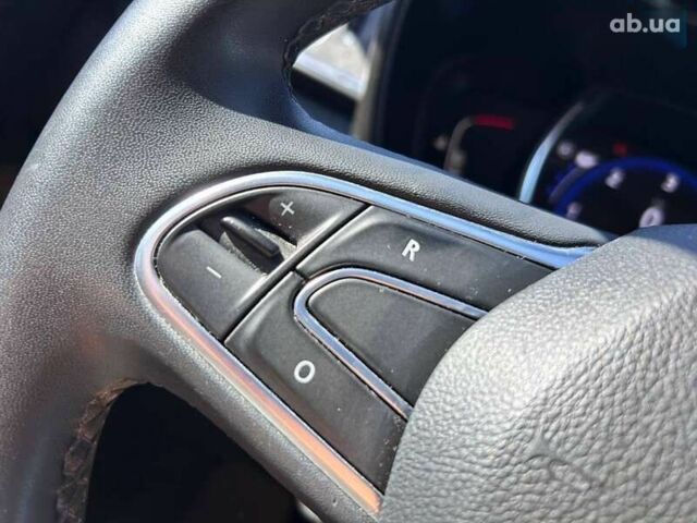 Рено Kadjar, объемом двигателя 1.5 л и пробегом 85 тыс. км за 18800 $, фото 20 на Automoto.ua