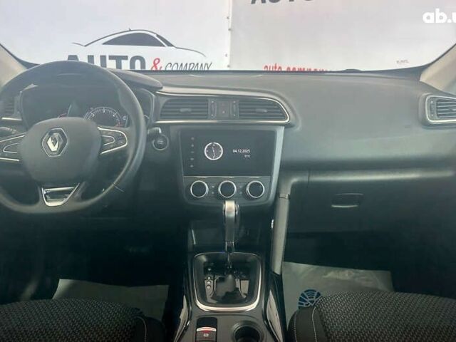 Рено Kadjar, объемом двигателя 1.5 л и пробегом 189 тыс. км за 18950 $, фото 12 на Automoto.ua