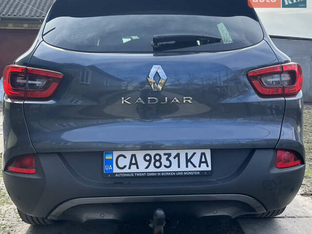 Сірий Рено Kadjar, об'ємом двигуна 1.6 л та пробігом 109 тис. км за 17000 $, фото 3 на Automoto.ua