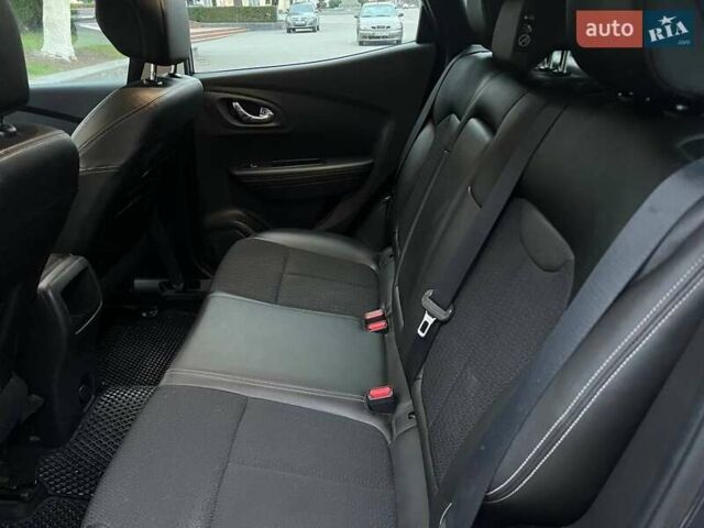 Серый Рено Kadjar, объемом двигателя 1.46 л и пробегом 275 тыс. км за 14600 $, фото 31 на Automoto.ua