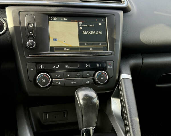 Сірий Рено Kadjar, об'ємом двигуна 1.46 л та пробігом 275 тис. км за 12900 $, фото 45 на Automoto.ua