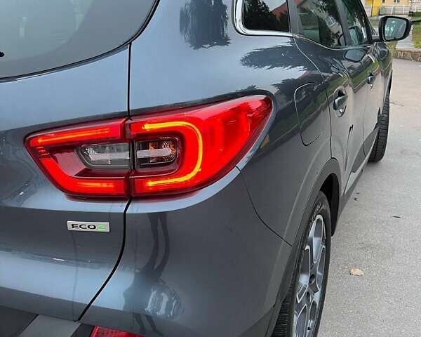 Серый Рено Kadjar, объемом двигателя 1.46 л и пробегом 275 тыс. км за 14600 $, фото 14 на Automoto.ua