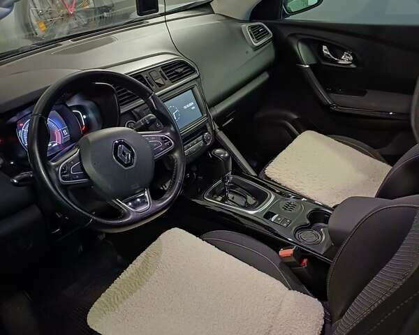 Сірий Рено Kadjar, об'ємом двигуна 1.5 л та пробігом 277 тис. км за 14600 $, фото 14 на Automoto.ua