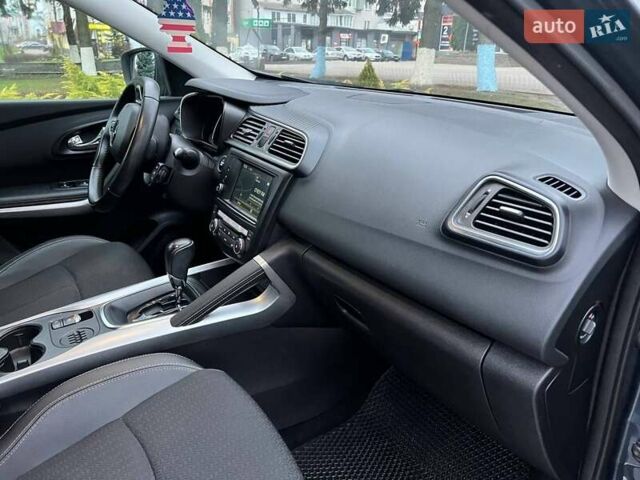 Серый Рено Kadjar, объемом двигателя 1.46 л и пробегом 275 тыс. км за 14600 $, фото 35 на Automoto.ua