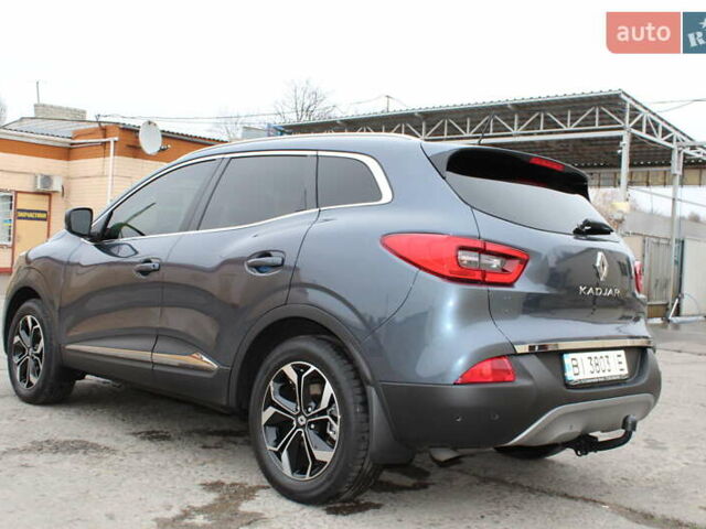 Серый Рено Kadjar, объемом двигателя 1.6 л и пробегом 92 тыс. км за 17500 $, фото 3 на Automoto.ua