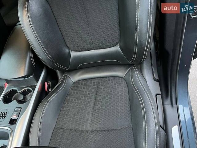 Серый Рено Kadjar, объемом двигателя 1.46 л и пробегом 275 тыс. км за 14600 $, фото 29 на Automoto.ua