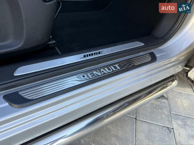 Серый Рено Kadjar, объемом двигателя 1.6 л и пробегом 171 тыс. км за 17999 $, фото 24 на Automoto.ua