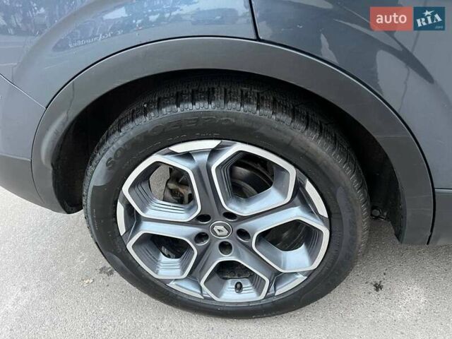 Серый Рено Kadjar, объемом двигателя 1.46 л и пробегом 275 тыс. км за 14600 $, фото 19 на Automoto.ua