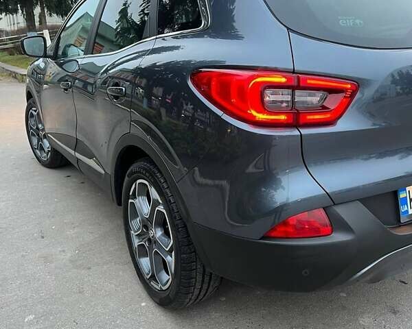 Серый Рено Kadjar, объемом двигателя 1.46 л и пробегом 275 тыс. км за 14600 $, фото 8 на Automoto.ua