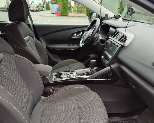 Сірий Рено Kadjar, об'ємом двигуна 1.5 л та пробігом 277 тис. км за 14600 $, фото 7 на Automoto.ua