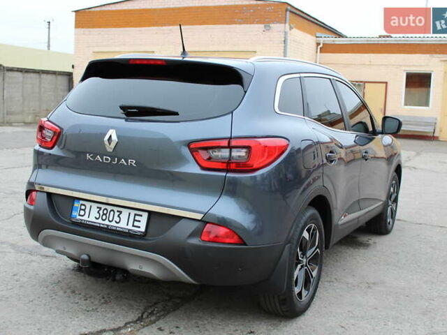 Серый Рено Kadjar, объемом двигателя 1.6 л и пробегом 92 тыс. км за 17500 $, фото 7 на Automoto.ua