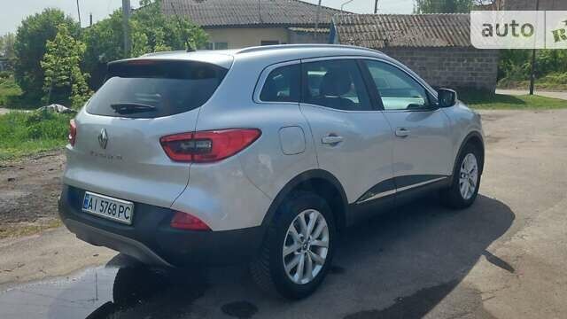 Сірий Рено Kadjar, об'ємом двигуна 1.2 л та пробігом 138 тис. км за 13800 $, фото 6 на Automoto.ua