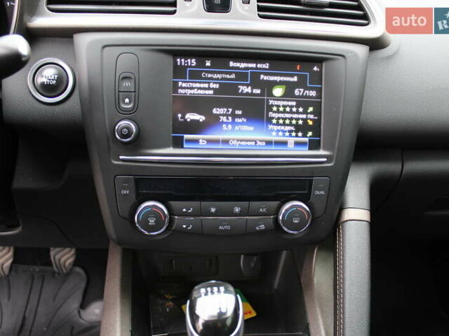 Серый Рено Kadjar, объемом двигателя 1.6 л и пробегом 92 тыс. км за 17500 $, фото 17 на Automoto.ua