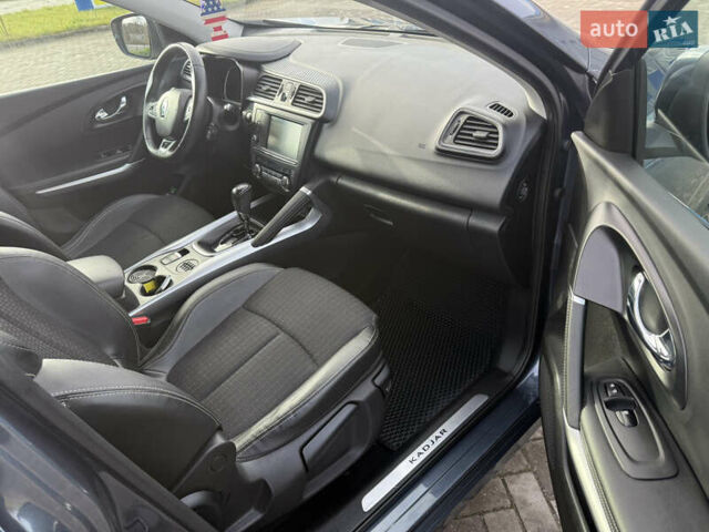 Сірий Рено Kadjar, об'ємом двигуна 1.46 л та пробігом 275 тис. км за 12900 $, фото 28 на Automoto.ua