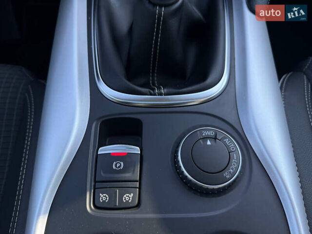 Серый Рено Kadjar, объемом двигателя 1.6 л и пробегом 171 тыс. км за 17999 $, фото 28 на Automoto.ua