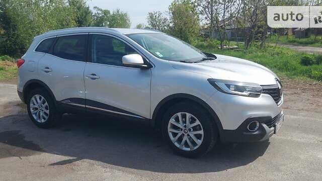 Серый Рено Kadjar, объемом двигателя 1.2 л и пробегом 138 тыс. км за 13400 $, фото 53 на Automoto.ua