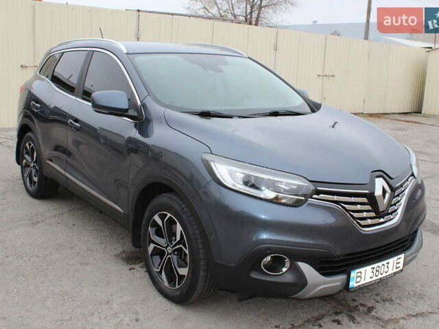 Серый Рено Kadjar, объемом двигателя 1.6 л и пробегом 92 тыс. км за 17500 $, фото 12 на Automoto.ua