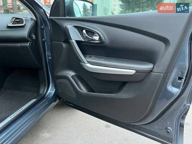 Серый Рено Kadjar, объемом двигателя 1.46 л и пробегом 275 тыс. км за 14600 $, фото 32 на Automoto.ua