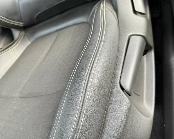 Сірий Рено Kadjar, об'ємом двигуна 1.46 л та пробігом 275 тис. км за 12900 $, фото 24 на Automoto.ua