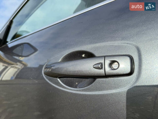Сірий Рено Kadjar, об'ємом двигуна 1.46 л та пробігом 275 тис. км за 12900 $, фото 43 на Automoto.ua