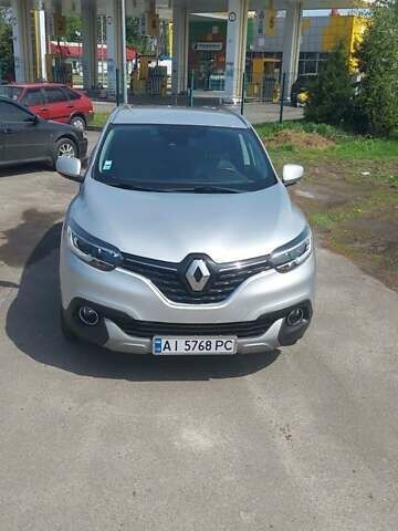 Сірий Рено Kadjar, об'ємом двигуна 1.2 л та пробігом 138 тис. км за 13800 $, фото 12 на Automoto.ua