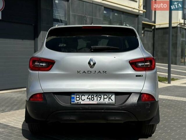 Серый Рено Kadjar, объемом двигателя 1.46 л и пробегом 240 тыс. км за 14500 $, фото 5 на Automoto.ua