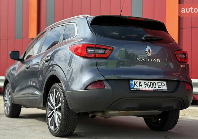 Серый Рено Kadjar, объемом двигателя 1.6 л и пробегом 245 тыс. км за 15000 $, фото 14 на Automoto.ua