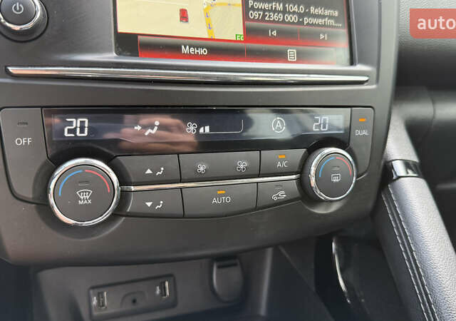 Серый Рено Kadjar, объемом двигателя 1.6 л и пробегом 245 тыс. км за 15000 $, фото 28 на Automoto.ua