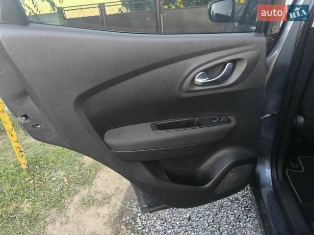 Сірий Рено Kadjar, об'ємом двигуна 1.46 л та пробігом 280 тис. км за 14600 $, фото 10 на Automoto.ua