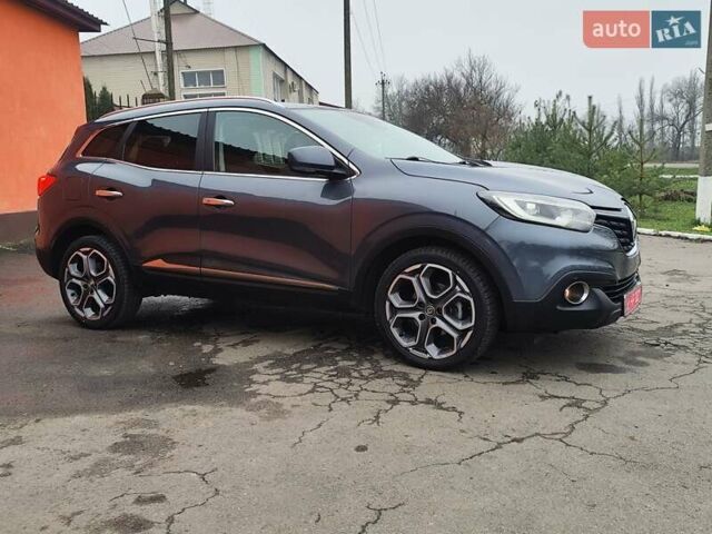 Серый Рено Kadjar, объемом двигателя 1.5 л и пробегом 215 тыс. км за 15300 $, фото 20 на Automoto.ua