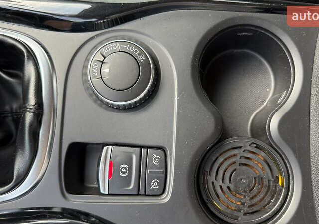 Серый Рено Kadjar, объемом двигателя 1.6 л и пробегом 245 тыс. км за 15000 $, фото 31 на Automoto.ua