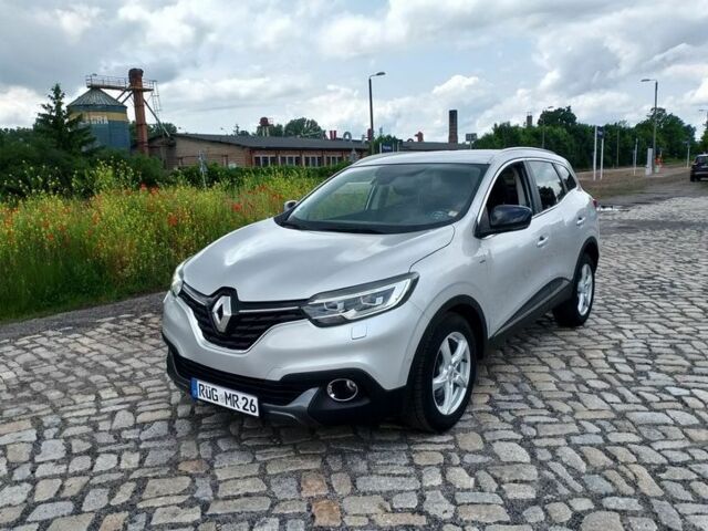 Серый Рено Kadjar, объемом двигателя 1.6 л и пробегом 45 тыс. км за 9400 $, фото 3 на Automoto.ua