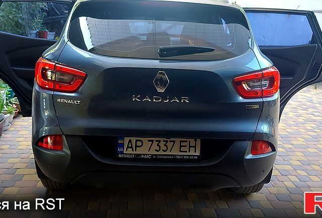 Сірий Рено Kadjar, об'ємом двигуна 1.5 л та пробігом 95 тис. км за 17600 $, фото 4 на Automoto.ua