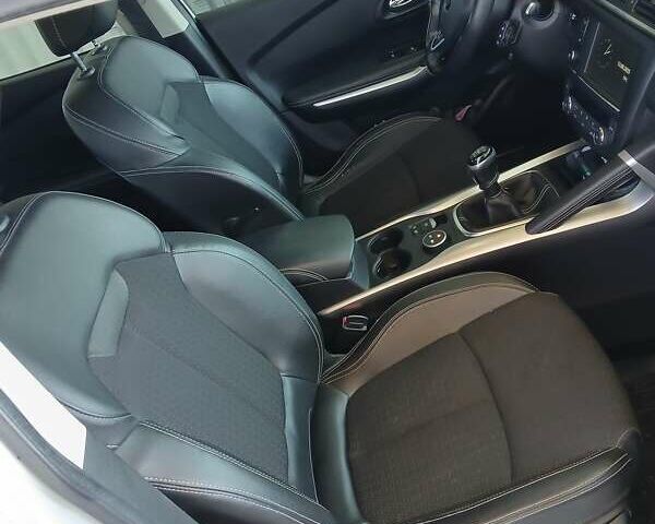 Серый Рено Kadjar, объемом двигателя 1.2 л и пробегом 170 тыс. км за 14000 $, фото 8 на Automoto.ua