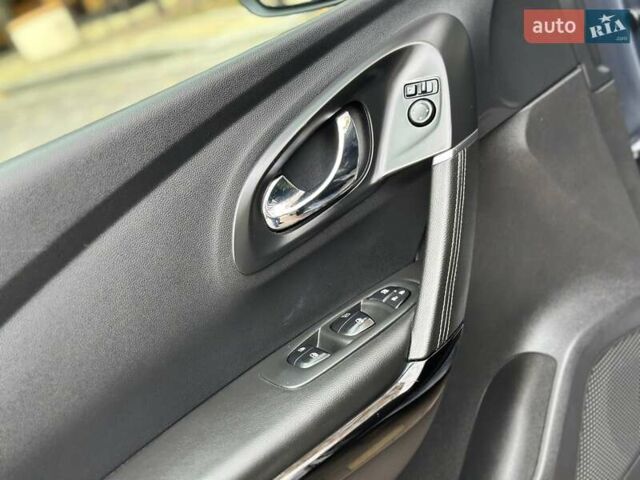 Сірий Рено Kadjar, об'ємом двигуна 1.5 л та пробігом 167 тис. км за 15850 $, фото 85 на Automoto.ua