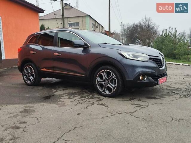 Серый Рено Kadjar, объемом двигателя 1.5 л и пробегом 215 тыс. км за 15300 $, фото 18 на Automoto.ua