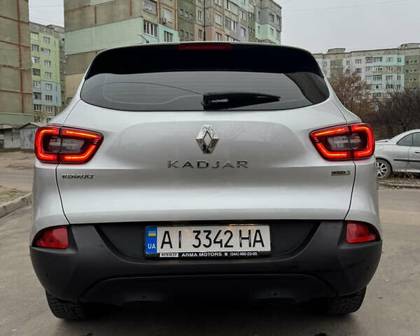 Серый Рено Kadjar, объемом двигателя 1.46 л и пробегом 124 тыс. км за 17200 $, фото 29 на Automoto.ua