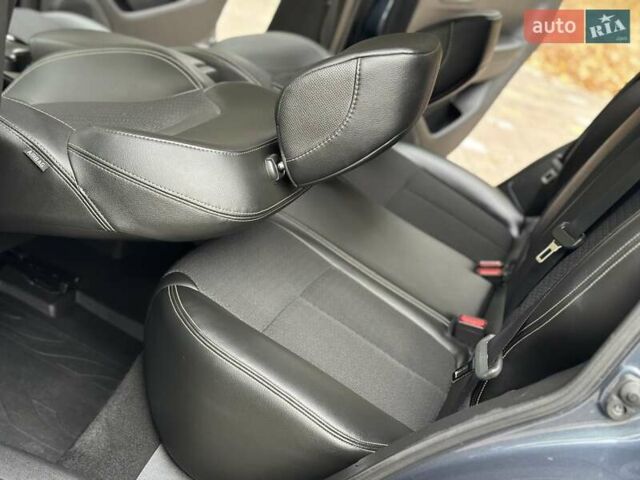 Серый Рено Kadjar, объемом двигателя 1.5 л и пробегом 167 тыс. км за 15850 $, фото 16 на Automoto.ua