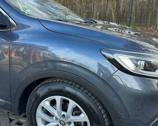Серый Рено Kadjar, объемом двигателя 1.46 л и пробегом 307 тыс. км за 15500 $, фото 7 на Automoto.ua