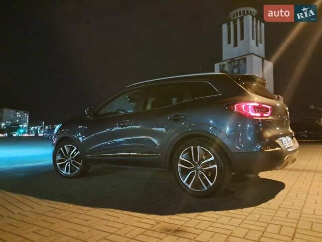 Серый Рено Kadjar, объемом двигателя 1.46 л и пробегом 227 тыс. км за 16500 $, фото 45 на Automoto.ua