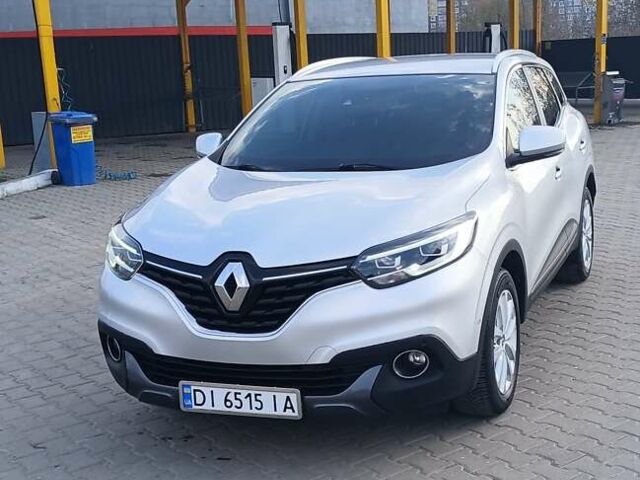 Серый Рено Kadjar, объемом двигателя 1.2 л и пробегом 170 тыс. км за 14000 $, фото 1 на Automoto.ua