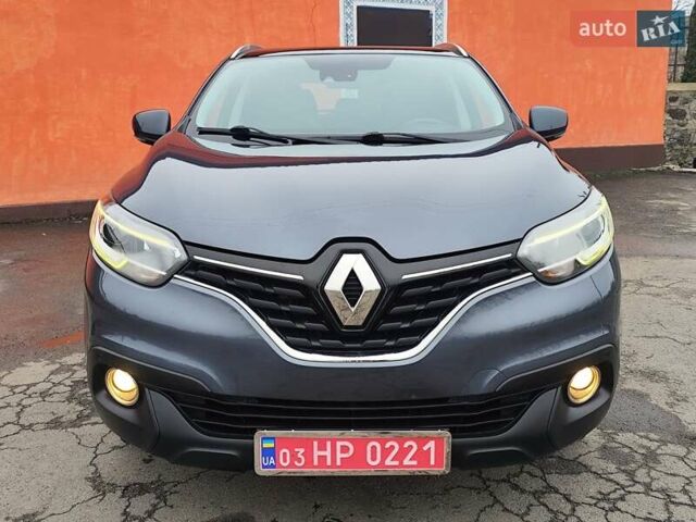 Серый Рено Kadjar, объемом двигателя 1.5 л и пробегом 215 тыс. км за 15300 $, фото 12 на Automoto.ua