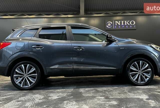 Рено Kadjar 2016 в Киеве на Automoto.ua Серый Рено Kadjar, объемом двигателя 1.5 л и пробегом 285 тыс. км за 13800 $, фото 17 на Automoto.ua