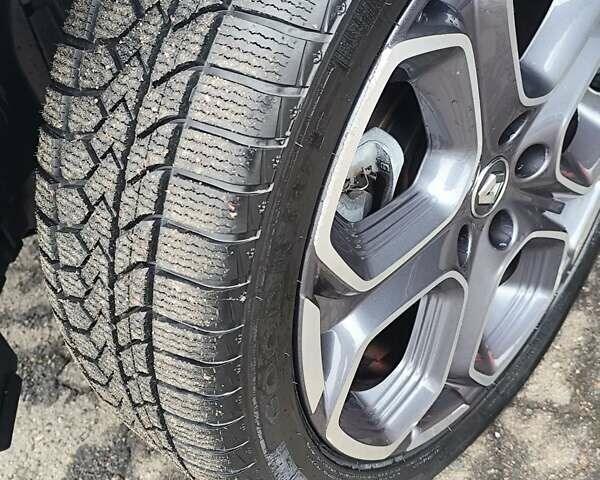 Серый Рено Kadjar, объемом двигателя 1.5 л и пробегом 215 тыс. км за 15300 $, фото 53 на Automoto.ua