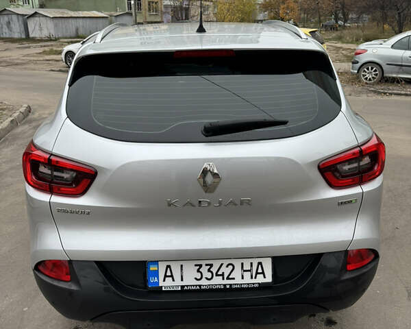 Серый Рено Kadjar, объемом двигателя 1.46 л и пробегом 124 тыс. км за 17200 $, фото 28 на Automoto.ua